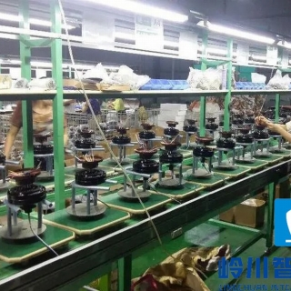 电风扇装配流水线