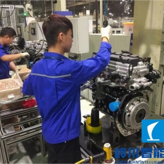 发动机组装生产线